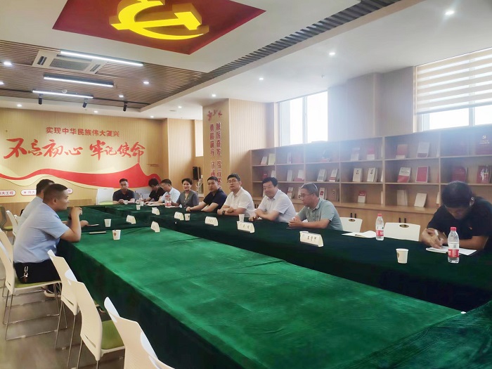 7dc9b7cac379ec30378a7d5931d5a18.jpg 7dc9b7cac379ec30378a7d5931d5a18.jpg